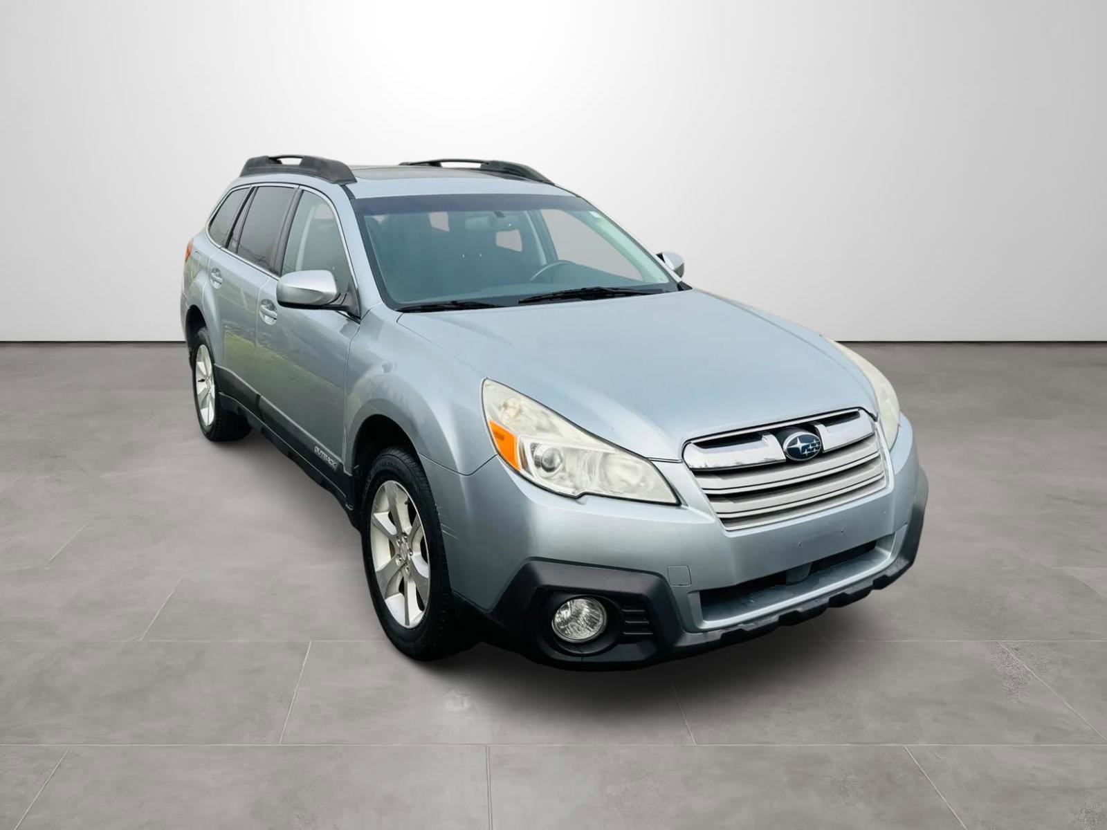 Used 2013 Subaru Outback 2.5i Premium AWD/4WD image 7