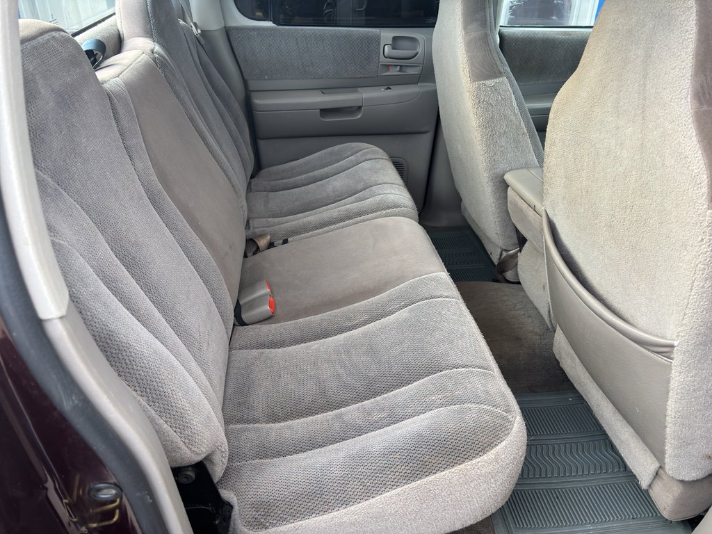 Used 2004 Dodge Dakota SLT w/ Deluxe Convenience Group image 7