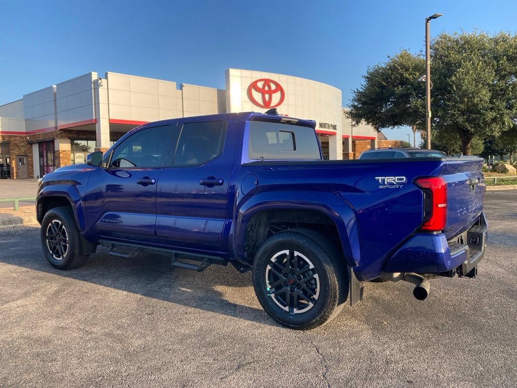Certified 2024 Toyota Tacoma TRD Sport w/ TRD Sport Upgrade Package AWD/4WD image 5