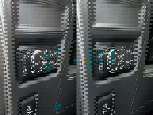 New 2025 Ford F150 XLT w/ Equipment Group 302A MID image 8