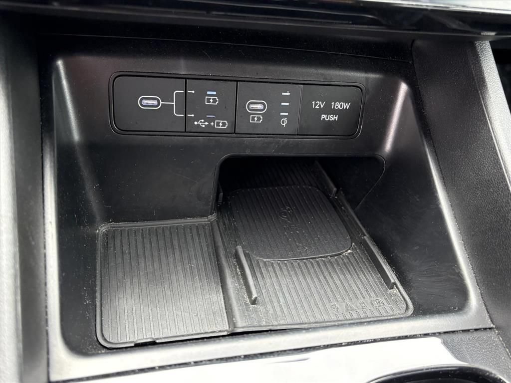 Used 2025 Hyundai Tucson SEL FWD image 16
