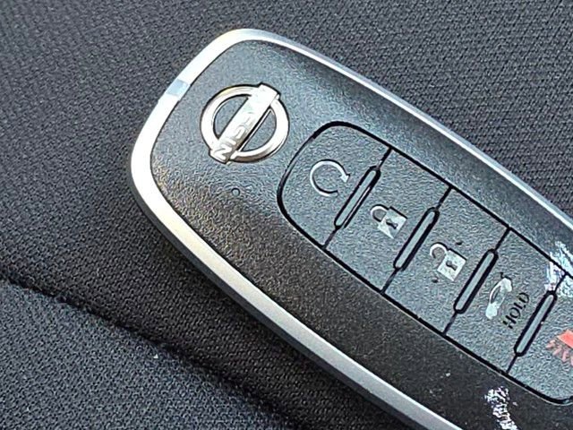 New 2025 Nissan Sentra SR w/ Midnight Edition image 28