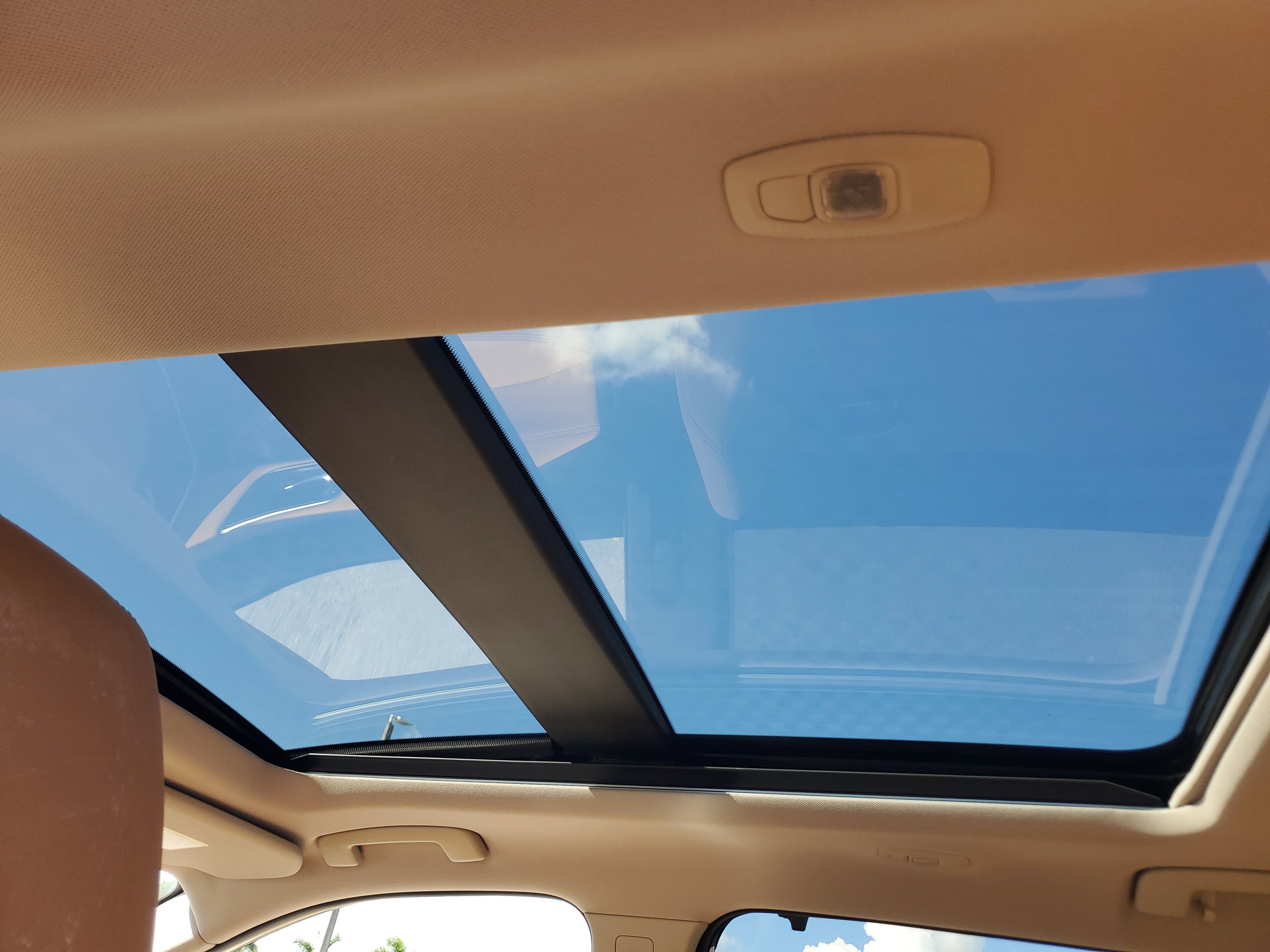 Used 2021 Nissan Rogue Platinum image 8