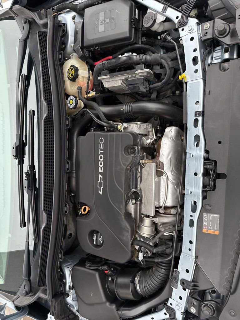 Used 2017 Chevrolet Cruze LT image 20