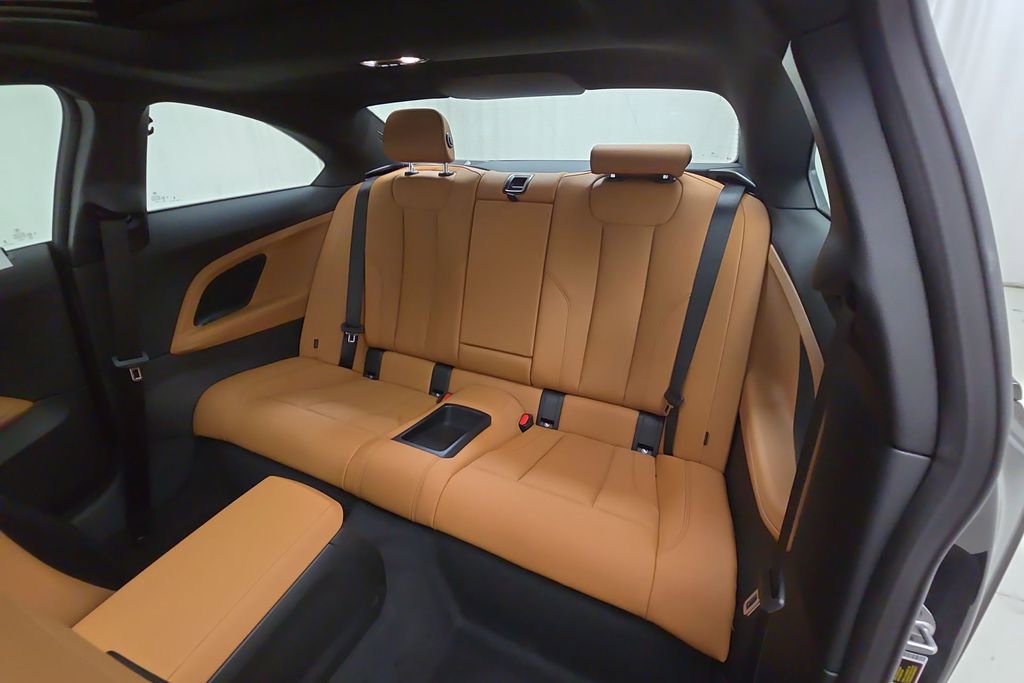 Used 2025 BMW 230i xDrive Coupe w/ Convenience Package image 24