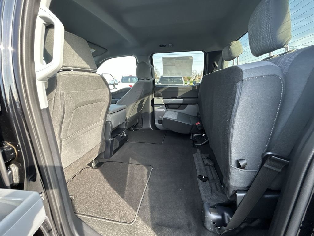New 2026 Ford F350 XLT w/ XLT Premium Package image 28