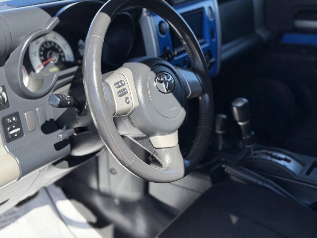 Used 2007 Toyota FJ Cruiser 4WD image 17