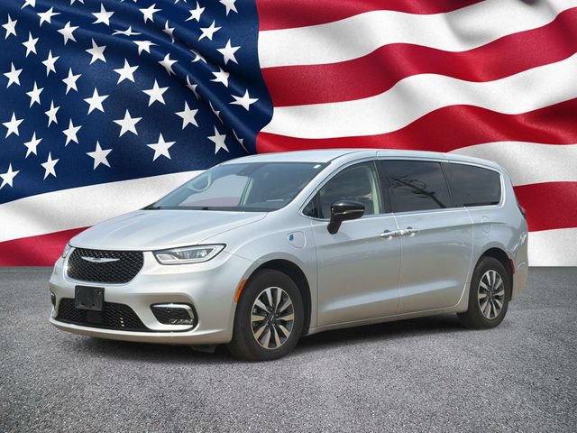 Used 2024 Chrysler Pacifica Limited FWD image 12