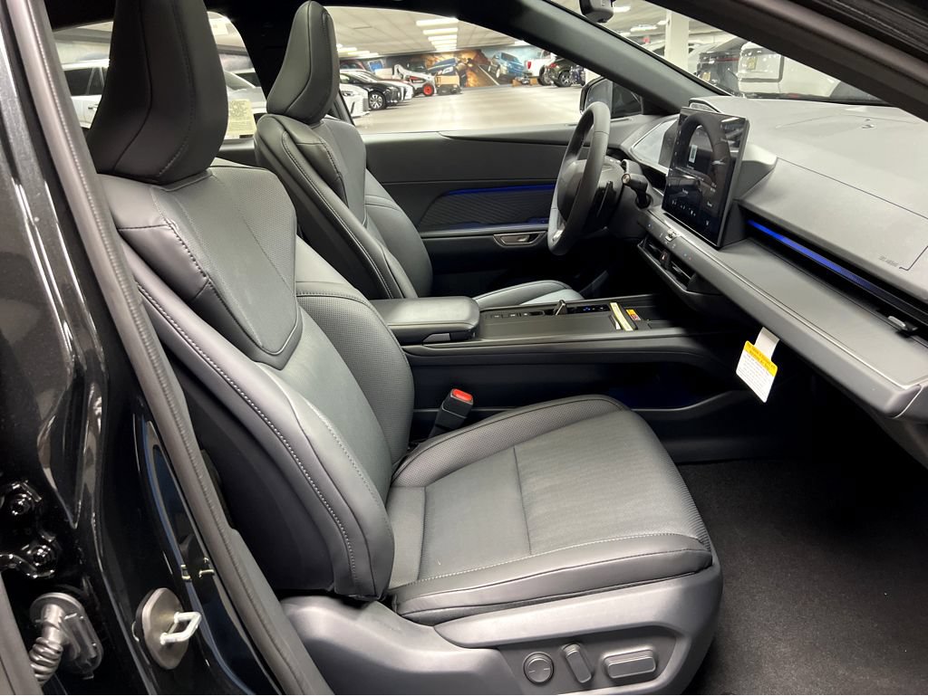 New 2026 Lexus ES 500e AWD/4WD image 25