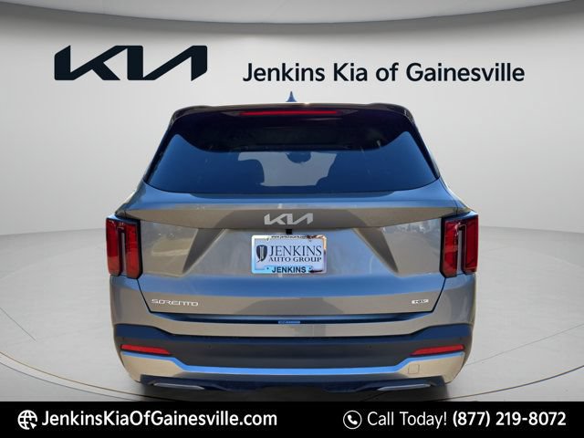 Used 2026 Kia Sorento EX w/ EX Premium Package FWD image 9
