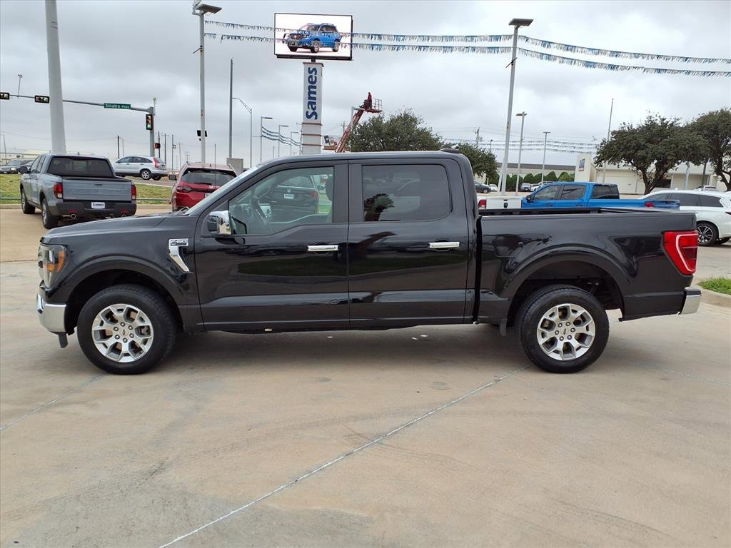 Used 2023 Ford F150 XLT image 3