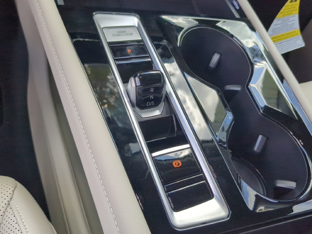 New 2026 Volkswagen Atlas SE FWD image 28