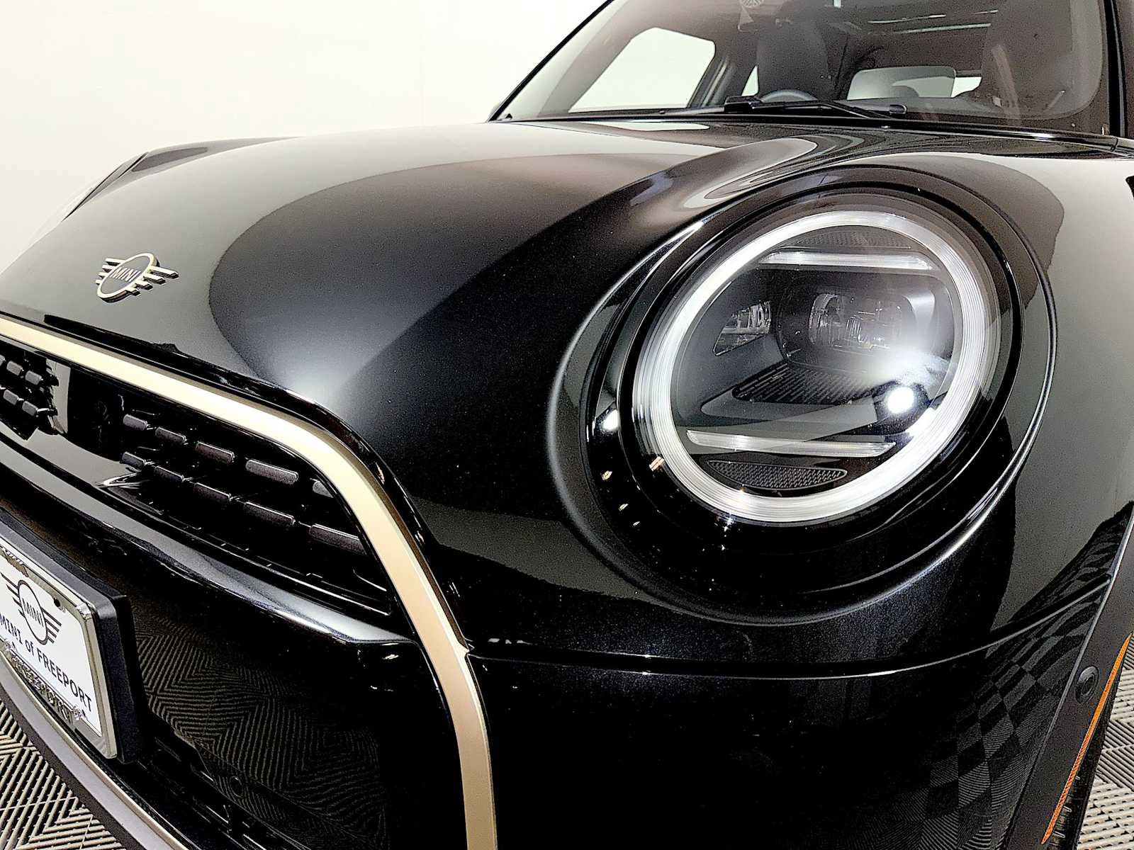 Used 2026 MINI Cooper 4-Door Hardtop FWD image 25