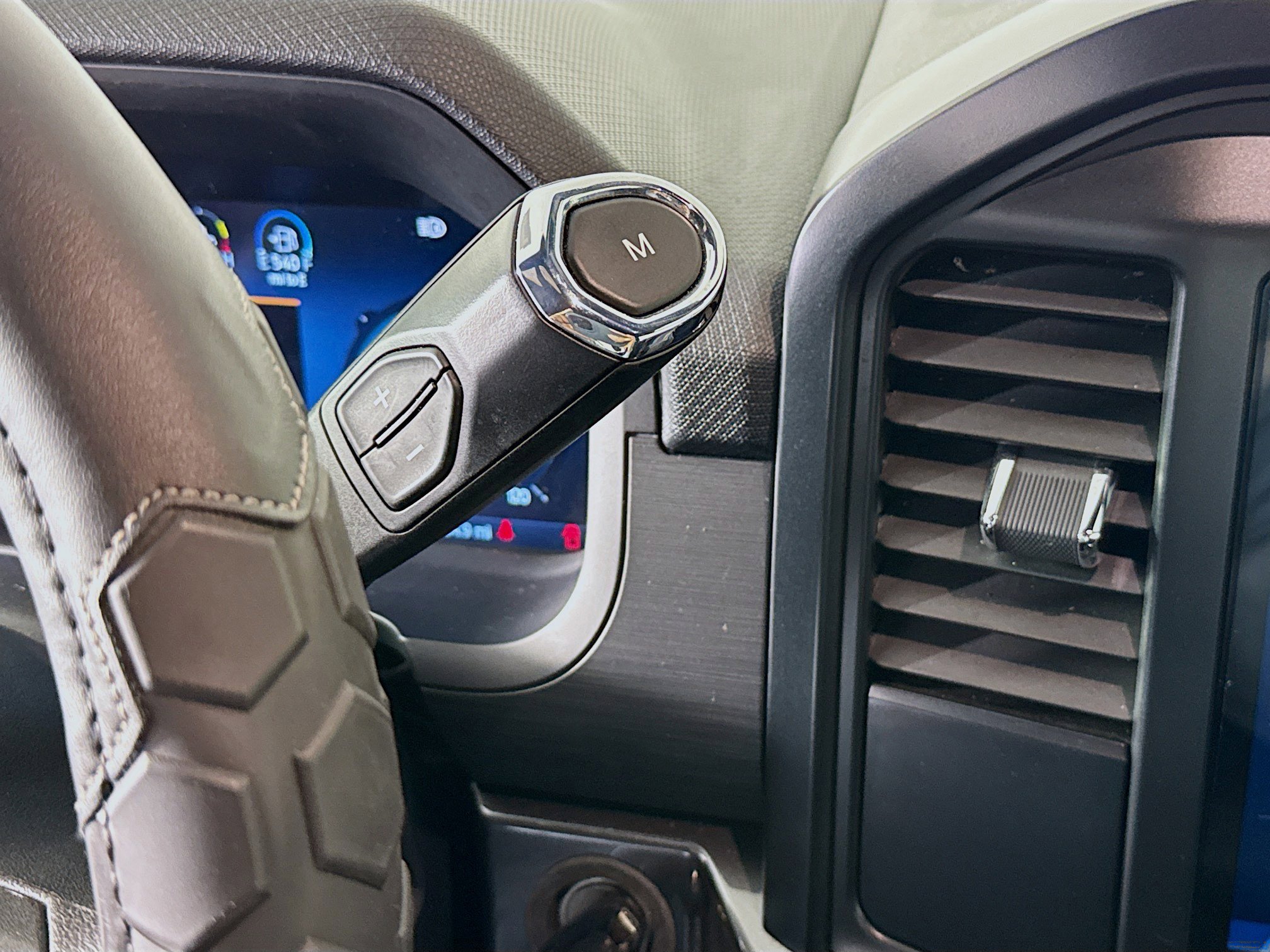 Used 2024 Ford F150 STX image 20