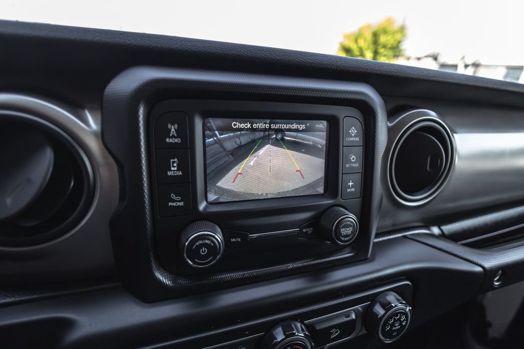 Used 2019 Jeep Wrangler Unlimited Sport S AWD/4WD image 15