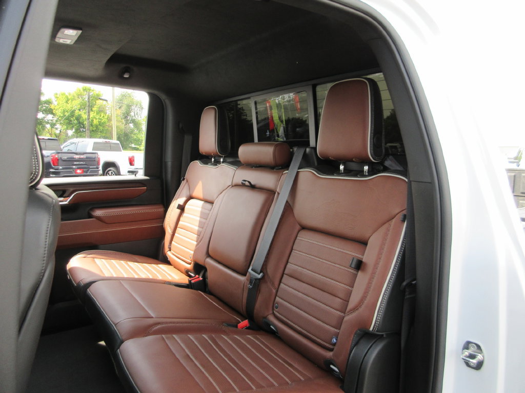 Certified 2024 GMC Sierra 3500 Denali Ultimate AWD/4WD image 26