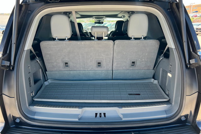 Used 2021 Lincoln Navigator Reserve w/ Luxury Package AWD/4WD image 23