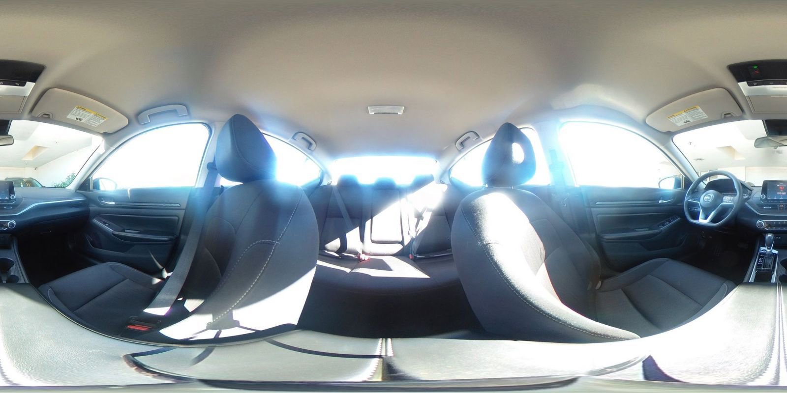 Used 2025 Nissan Altima 2.5 SV image 43