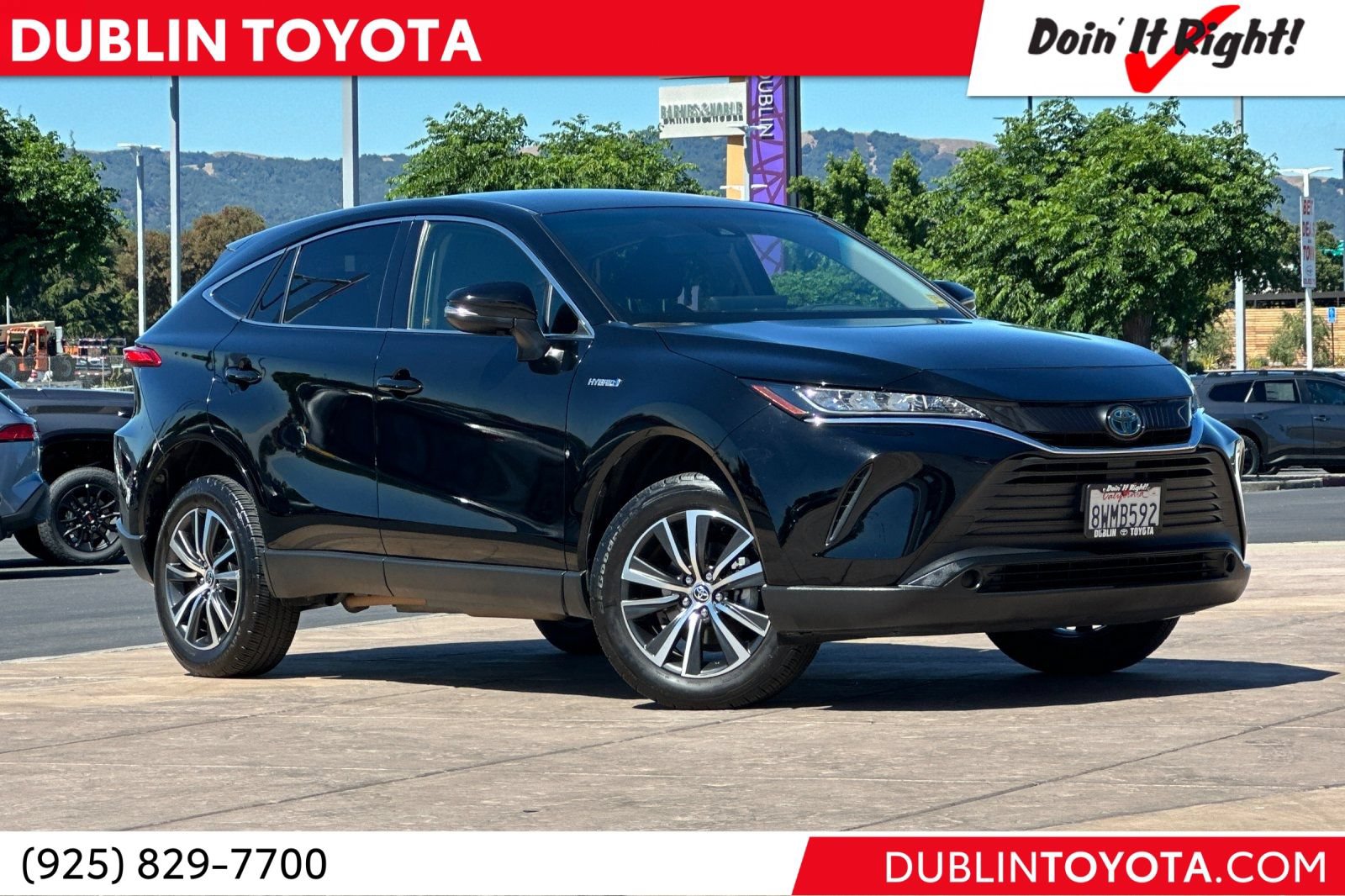 Certified 2021 Toyota Venza LE w/ Carpet Mat Package (TMS)