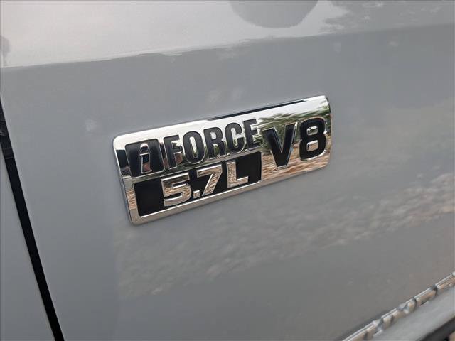 Used 2019 Toyota Tundra Limited AWD/4WD image 11