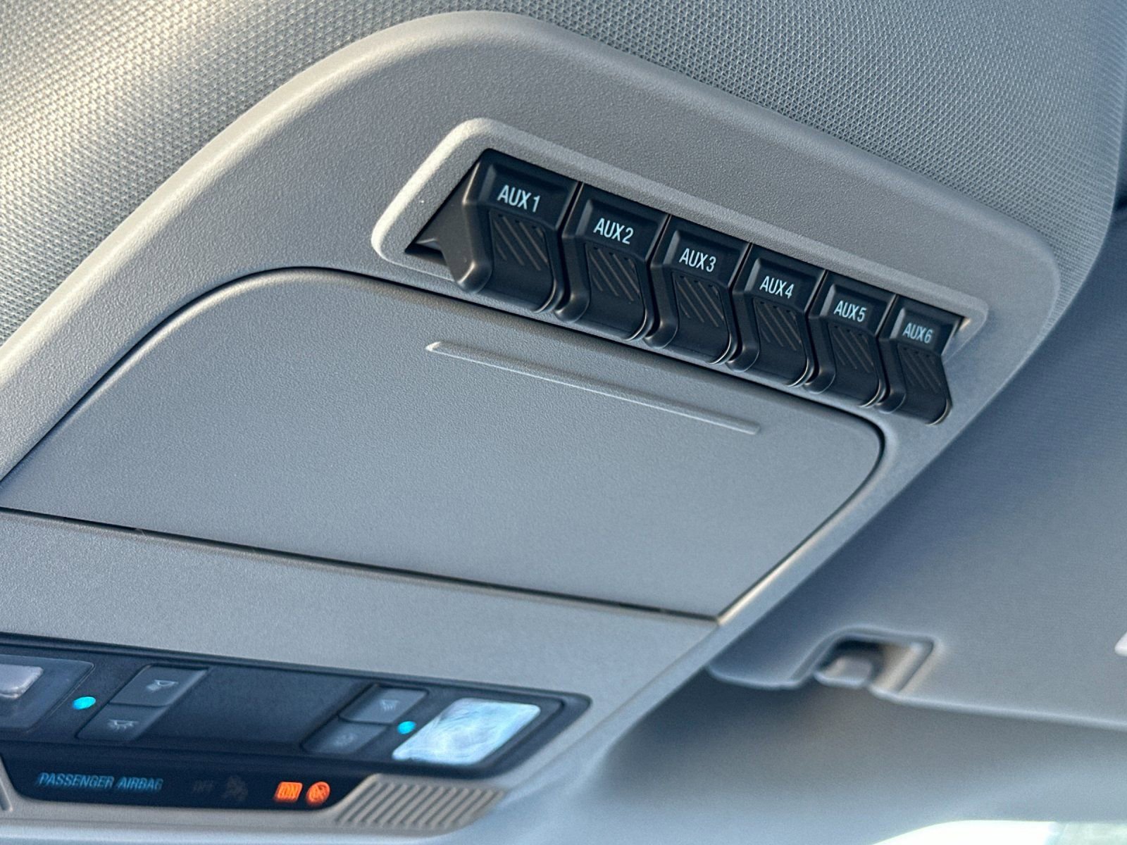 Used 2024 Ford F450 XL w/ XL Chrome Package image 30