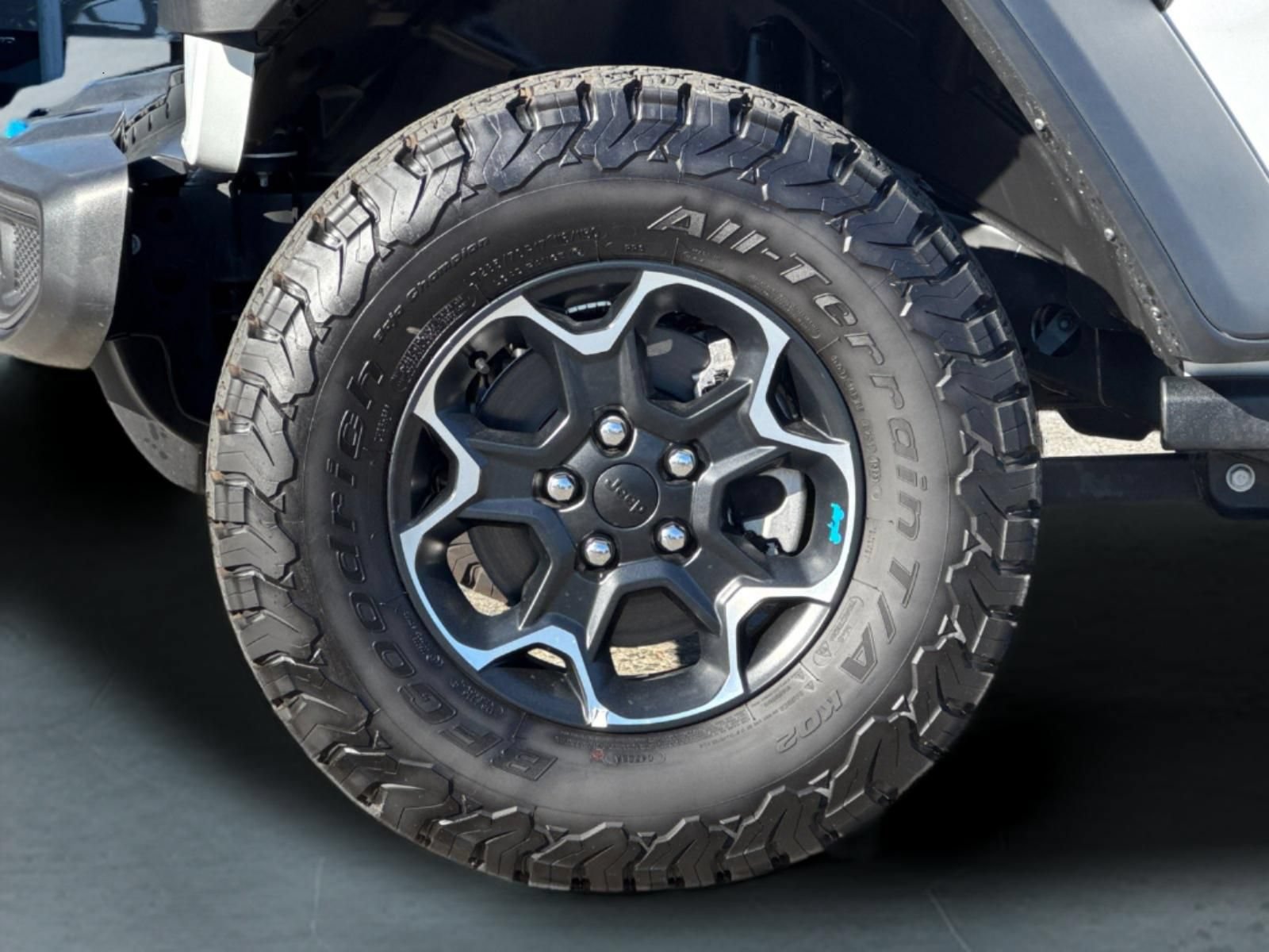 New 2023 Jeep Wrangler Unlimited Rubicon 4xe w/ Cold Weather Group AWD/4WD image 26