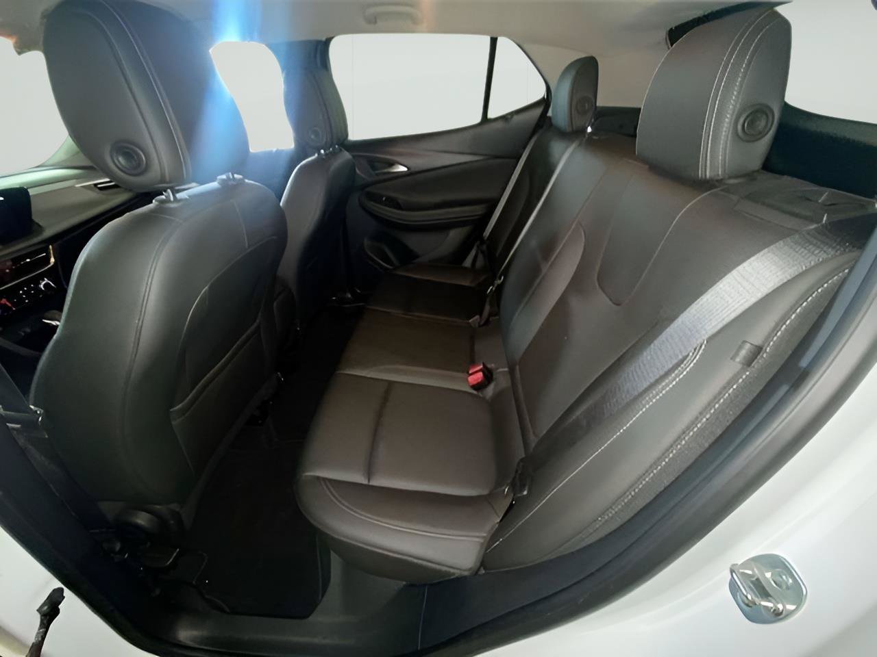 Certified 2024 Buick Encore GX Sport Touring AWD/4WD image 17