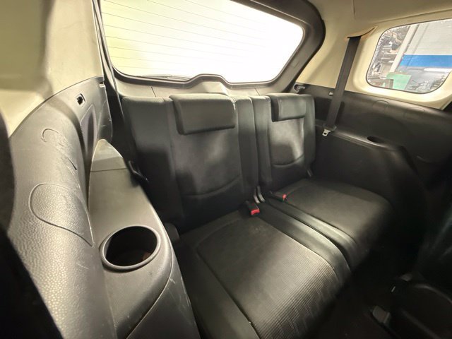 Used 2008 MAZDA MAZDA5 Sport FWD image 25
