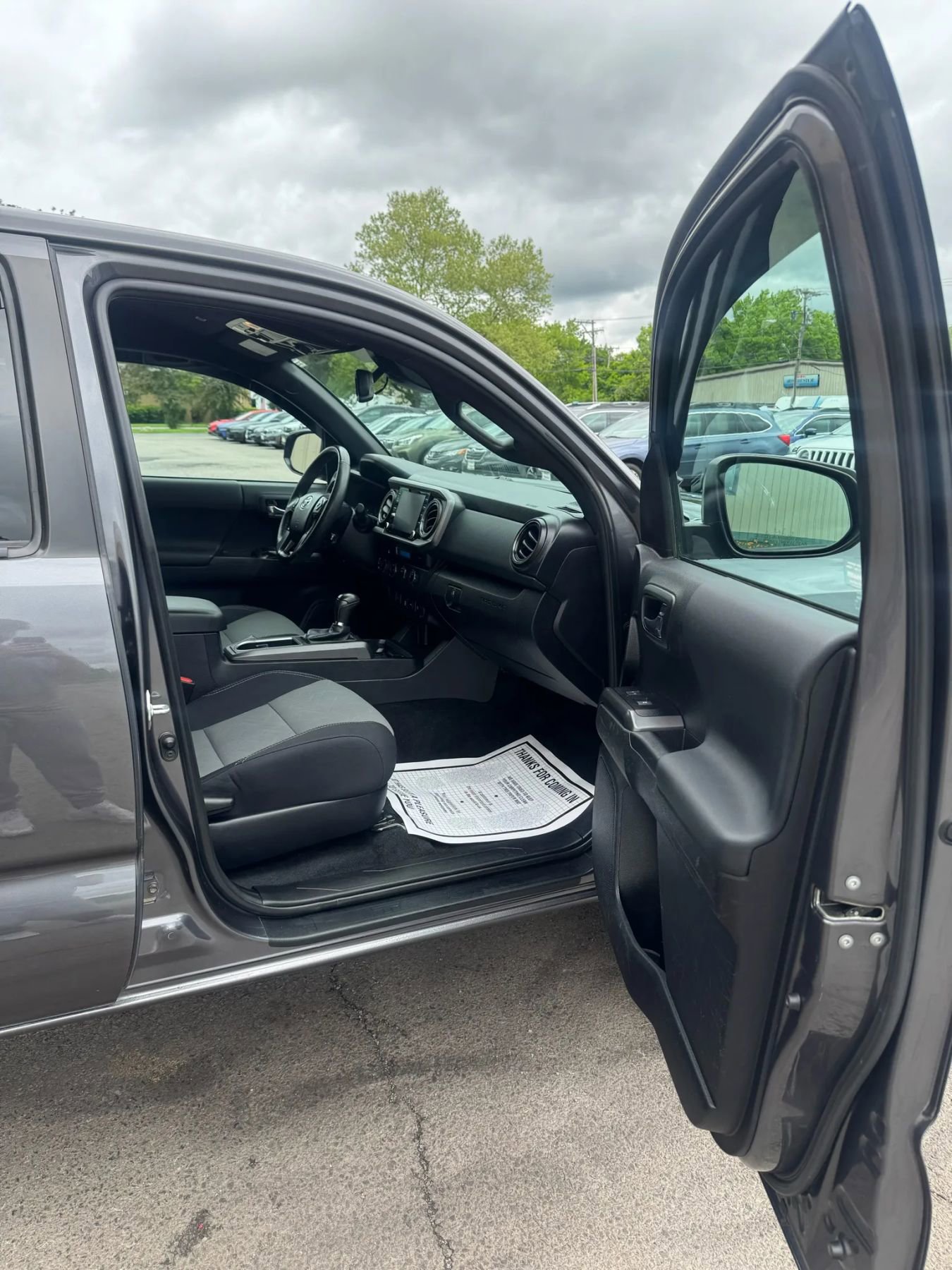 Used 2021 Toyota Tacoma TRD Off-Road image 22