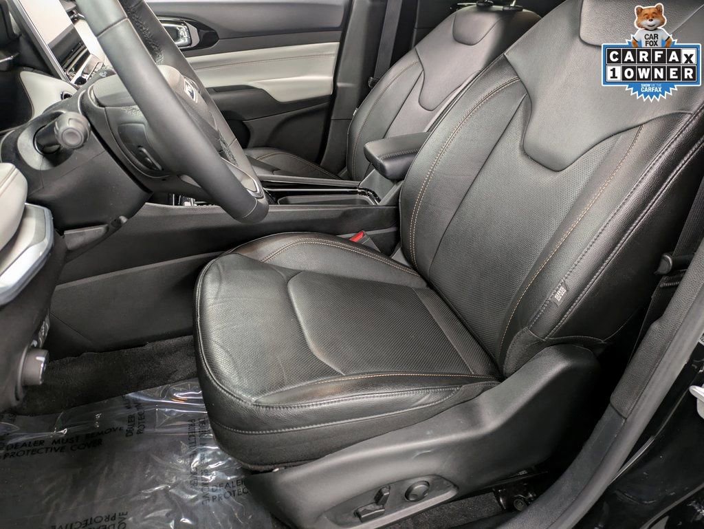 Used 2024 Jeep Compass Limited w/ Elite Group image 11