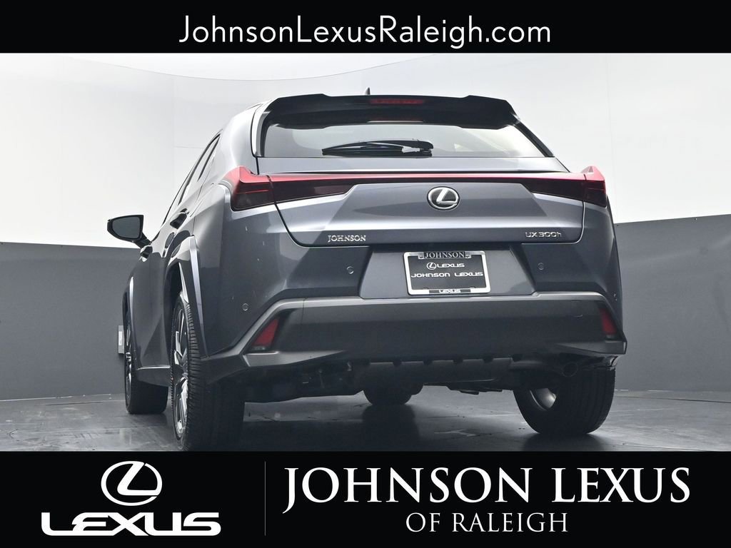 New 2026 Lexus UX 300h FWD image 19