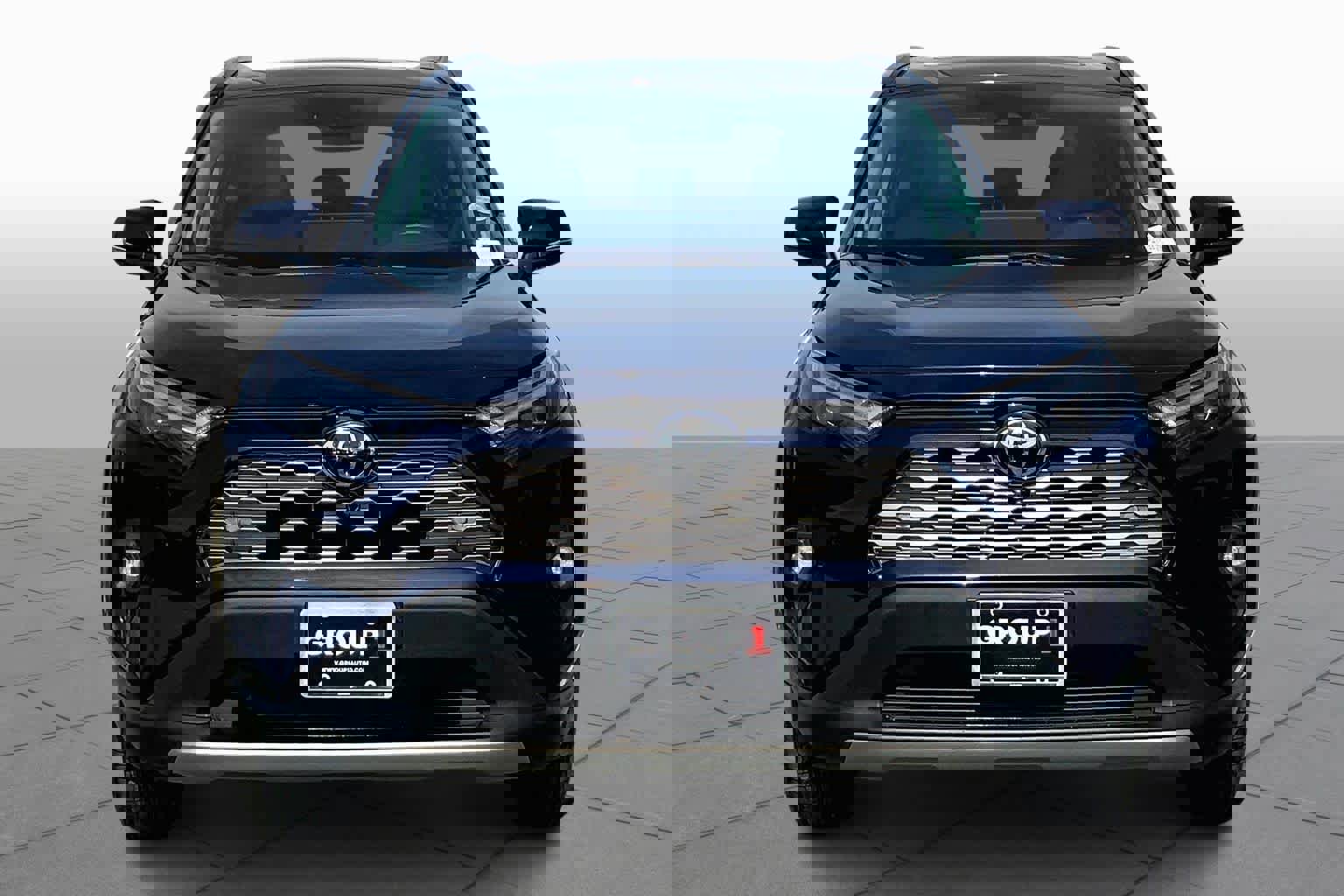 Used 2023 Toyota RAV4 Limited image 3