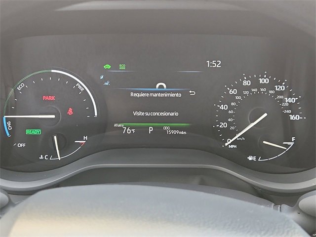 Used 2025 Toyota Sienna LE image 12