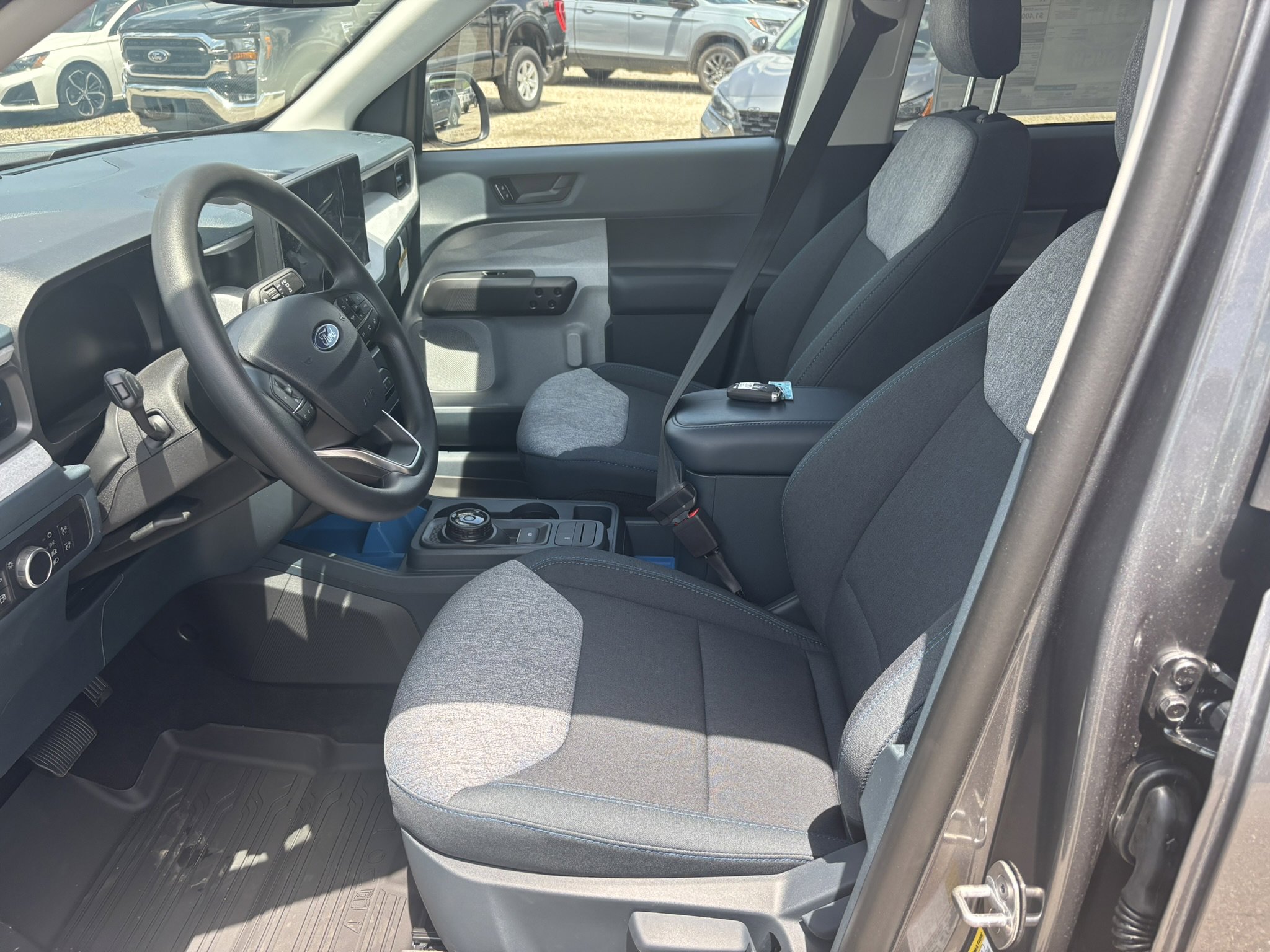 New 2025 Ford Maverick XLT image 8