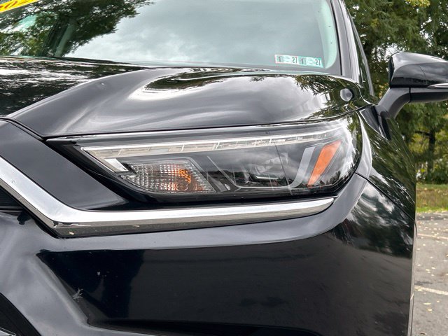 Used 2024 Toyota Grand Highlander AWD image 3