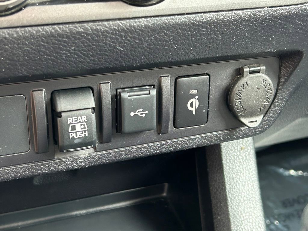 Used 2023 Toyota Tacoma TRD Off-Road AWD/4WD image 29