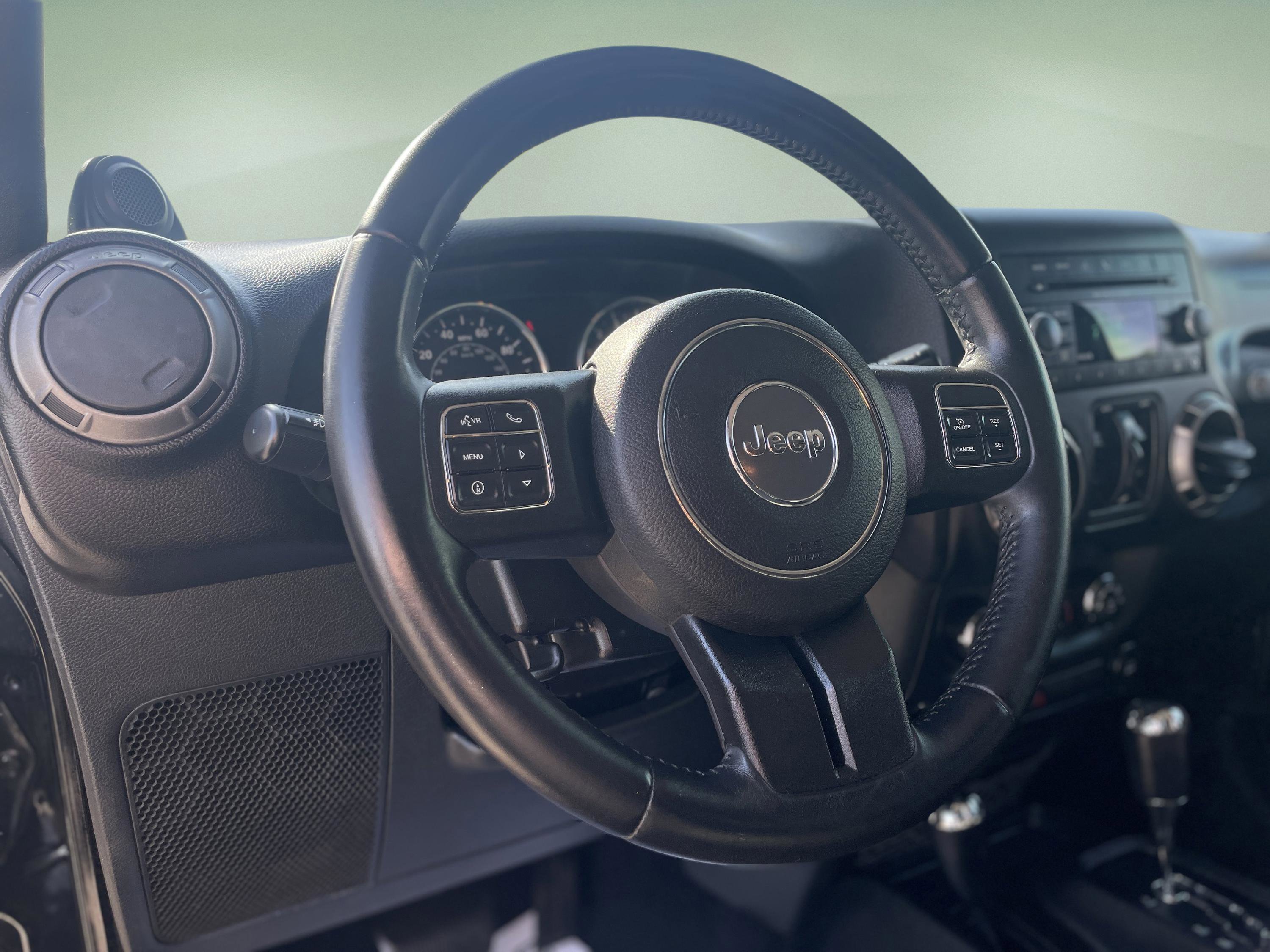 Used 2012 Jeep Wrangler Unlimited Sport AWD/4WD image 12