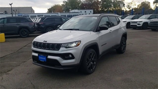 New 2026 Jeep Compass Limited image 4