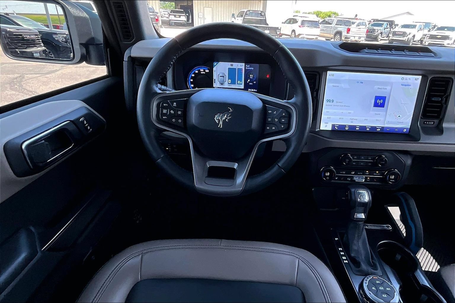Used 2024 Ford Bronco Wildtrak AWD/4WD image 5