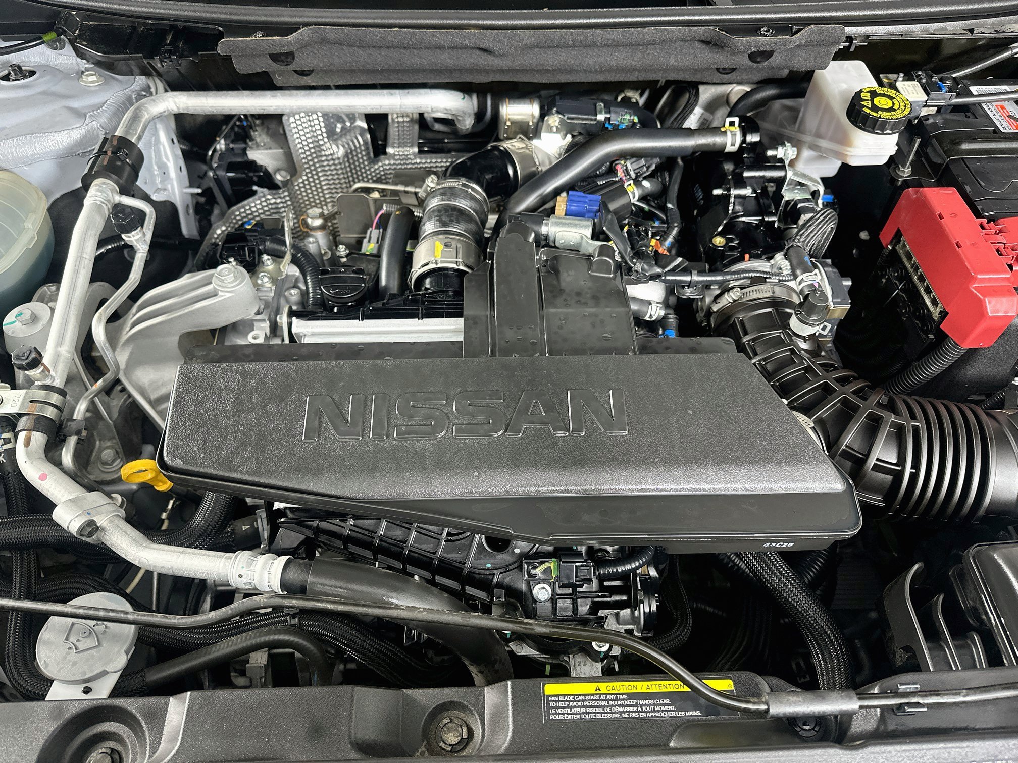 Used 2024 Nissan Rogue S FWD image 34