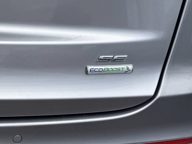 Used 2020 Ford Fusion SE FWD image 10