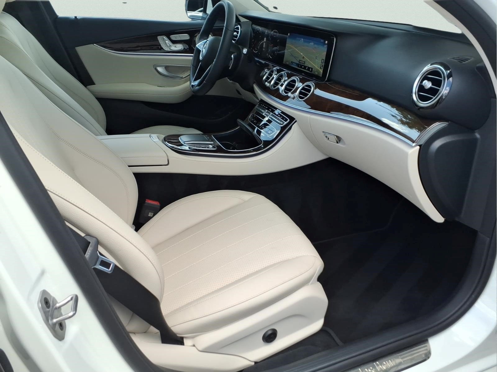 Certified 2023 Mercedes-Benz E 350 4MATIC Sedan image 30