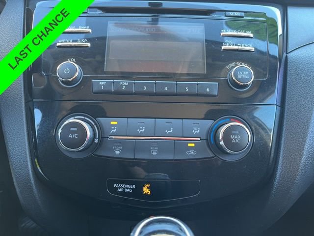 Used 2018 Nissan Rogue Sport S w/ S Appearance Package image 21