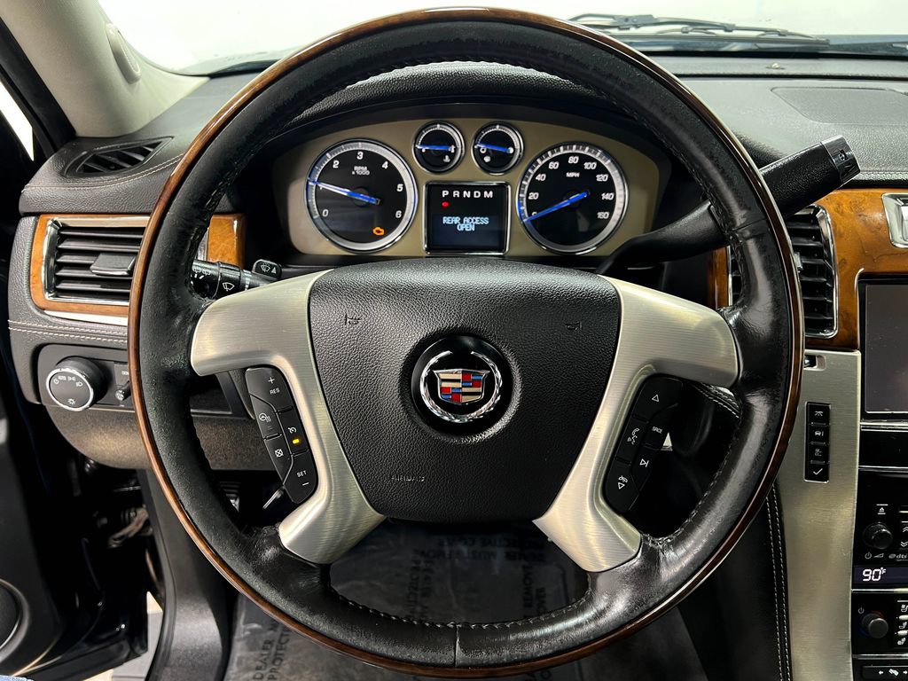 Used 2013 Cadillac Escalade ESV Platinum image 21