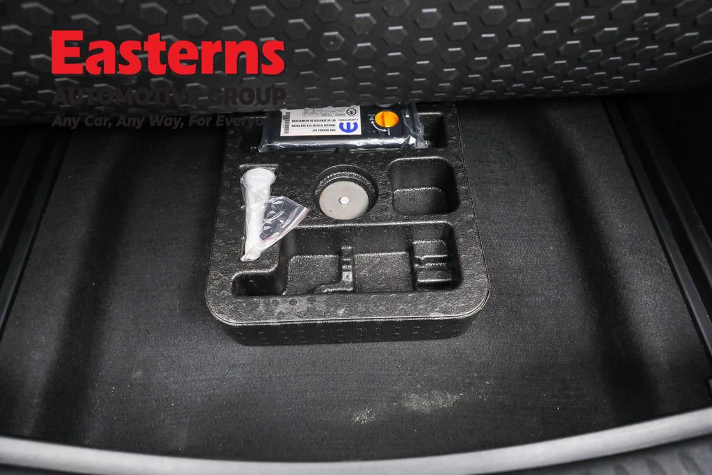 Used 2019 Jeep Compass Latitude w/ Cold Weather Group image 23