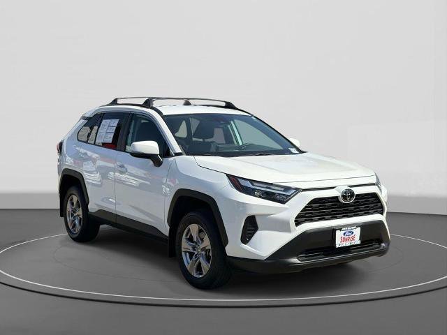 Used 2023 Toyota RAV4 XLE FWD image 3