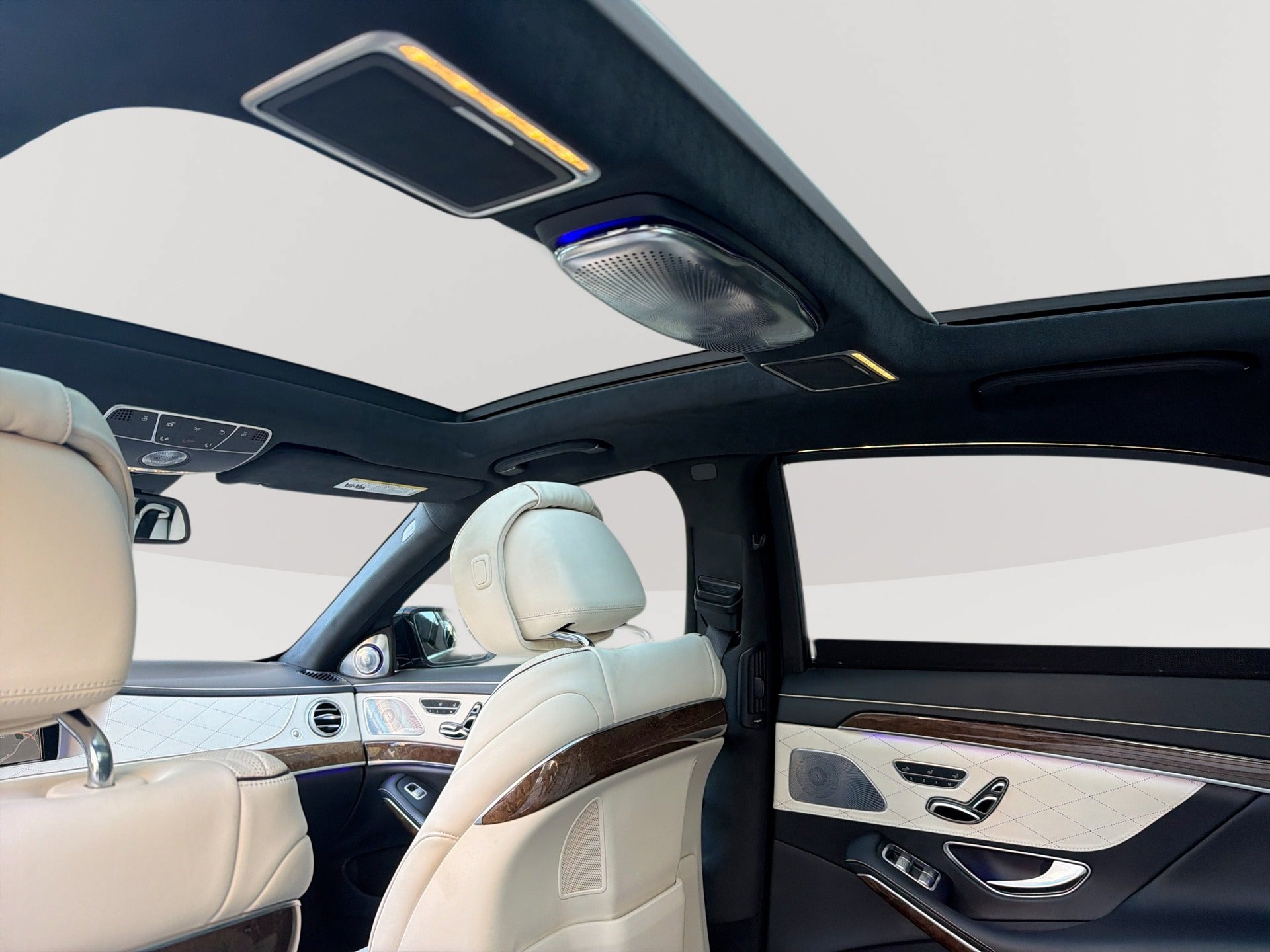 Used 2016 Mercedes-Benz S 550 Sedan image 32