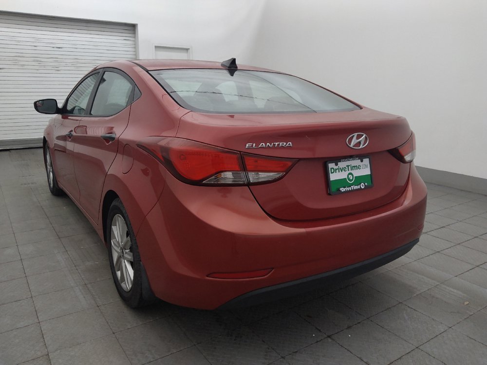 Used 2016 Hyundai Elantra SE w/ Option Group 02 FWD image 5