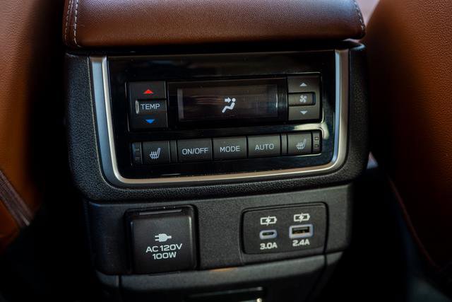 Certified 2023 Subaru Ascent Touring AWD/4WD image 28