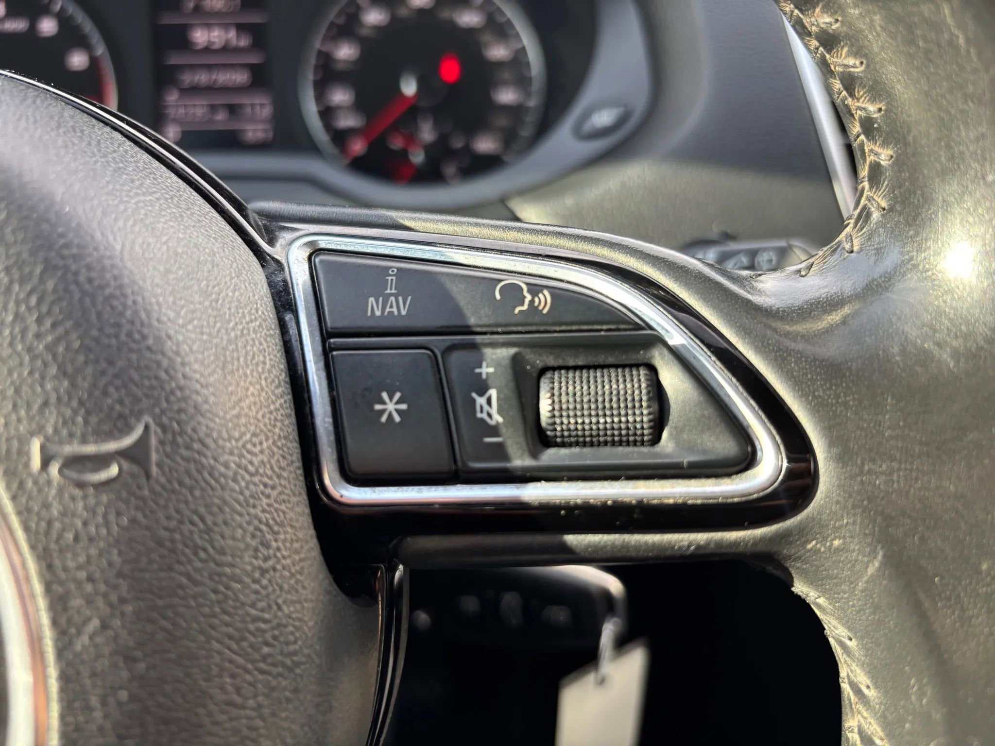 Used 2018 Audi Q3 2.0T Premium image 17